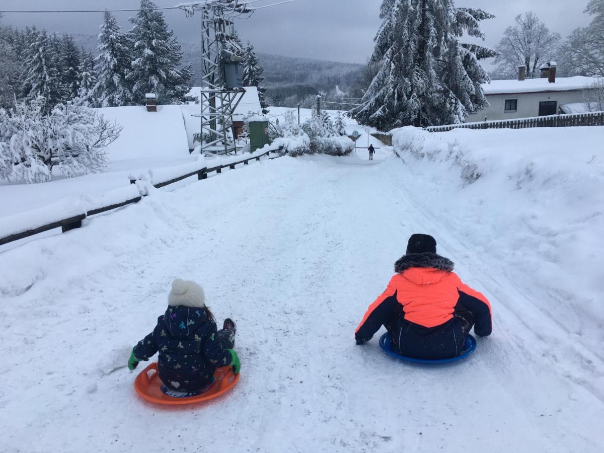 Chalupa Krompach Buitenkant foto